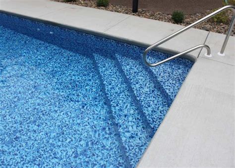 Vinyl Works 60in Plastic DropIn Pool Steps with Hand Rail in the