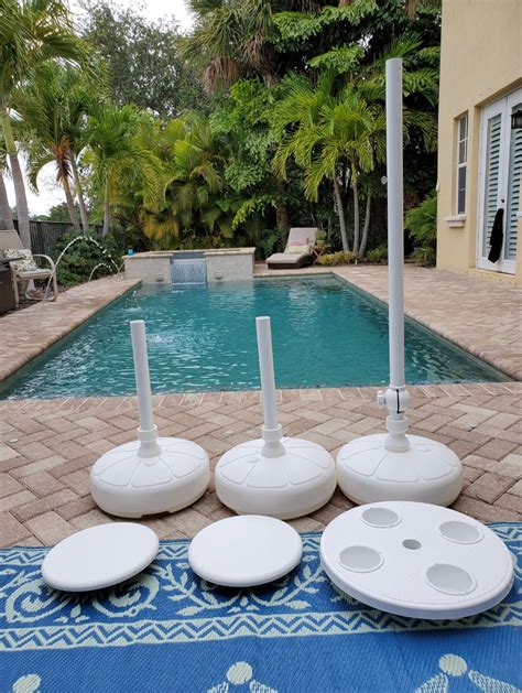 Swimming pool Bar Stools with glass tile Pool, Pools backyard