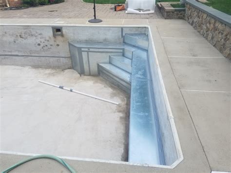 Latham Liner Visualizer Peachtree Pools & Spas