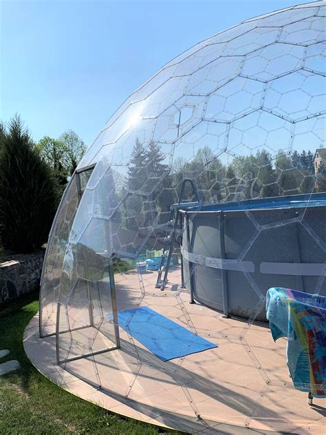 Convertible Dome PLUS for round pools up to 4.50 m (4.60 m). Swimming