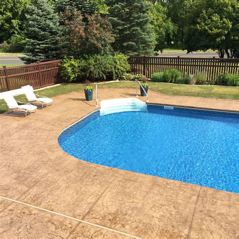 Vinyl Pools, Pool Liners, Pool Service, Pool Renovations in Bucks