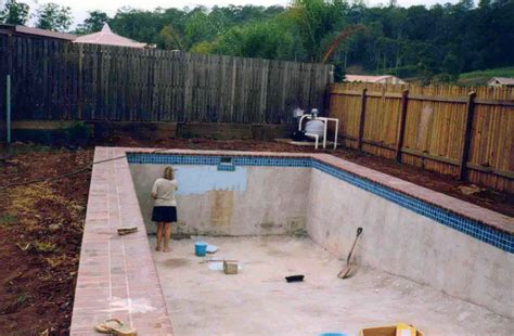 Building a Cement Block Pool DIY BUILD YOUR OWN POOL building