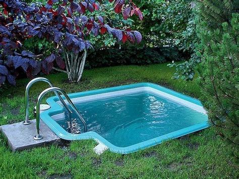 7 DIY Swimming Pool Ideas and Designs From Big Builds to Weekend