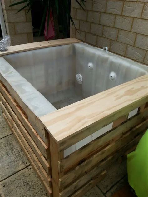DIY plunge pool for your backyard the Ultimate DIYer's guide