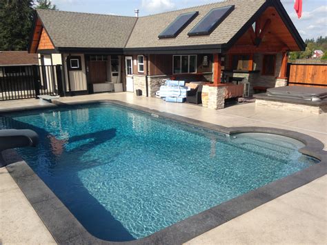 Inground Pool Steps (Steel & Fiberglass) Penguin Pools