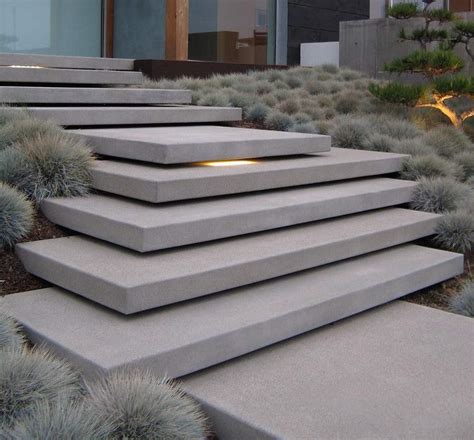 Pool Steps Made from Pallets with Noodle Storage